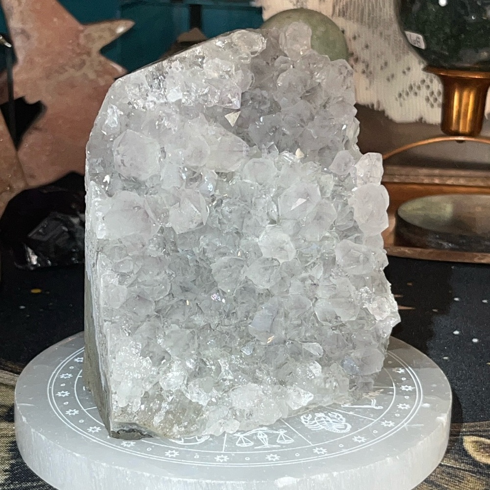 large druzy pale amethyst cut base
